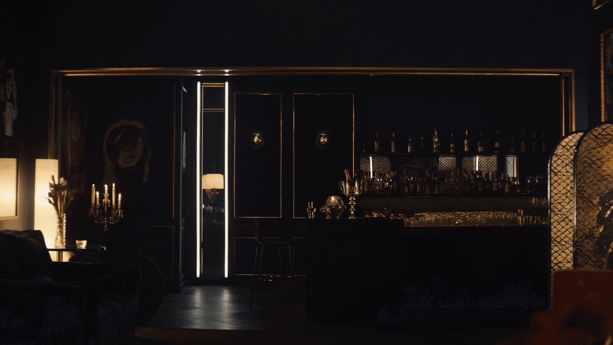 NYX lounge interior